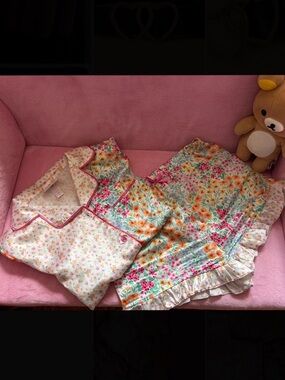Girls Floral Two-Piece Pajama Set - Pink & Multi